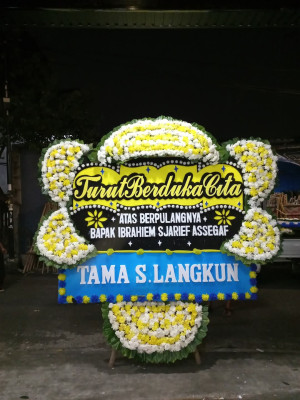 Papan Bunga Duka di Pekalipan